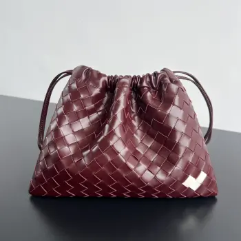 796728 Drawstring Trash Bag Women s Shoulder Bag Replica Bottega Veneta womens bags