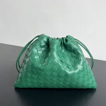 796728 Drawstring Trash Bag Women s Shoulder Bag Replica Bottega Veneta womens bags