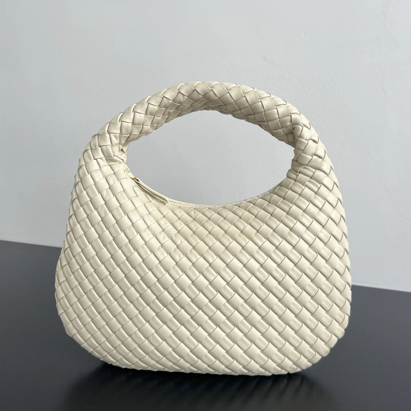 Bottega Veneta 856736 lambskin shoulder bag women s clutch