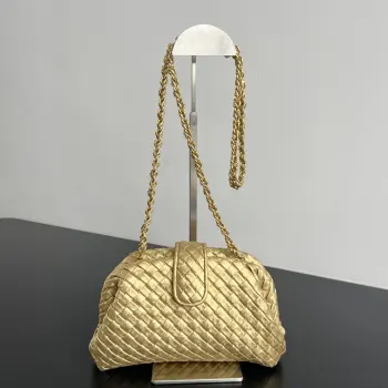 804038 Small Chain Crossbody Bag  Women s Crossbody Bag Replica Bottega Veneta womens bags