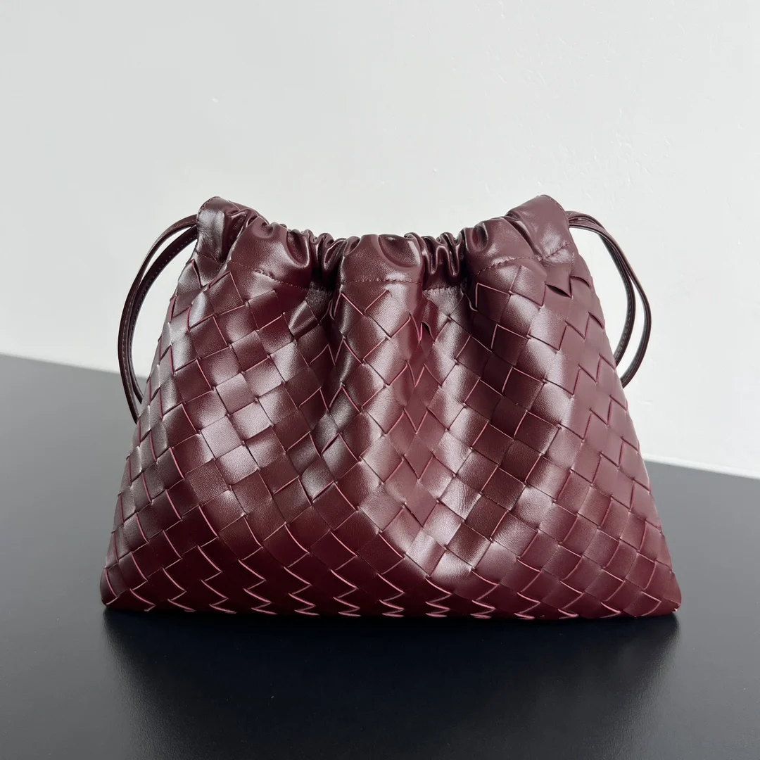 Bottega Veneta 796728 Drawstring Trash Bag Women s Shoulder Bag Bottega Veneta 796728 Drawstring Trash Bag Women s Shoulder Bag