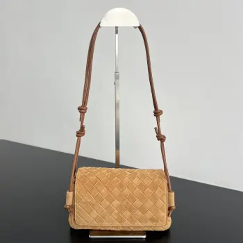 843893 Flip Cover Double Compartment Large Capacity Small Bag Women s Crossbody Bag Replica Bottega Veneta womens bags