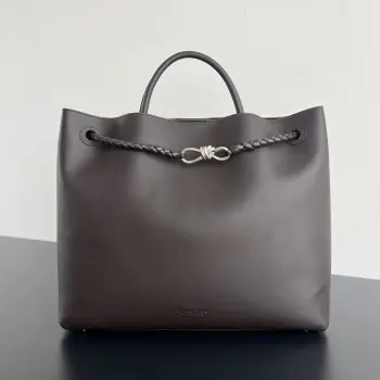 806010 New Cowhide Leather Shoulder Bag Women s Shoulder Bag Replica Bottega Veneta womens bags