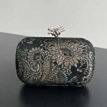Velvet Low-Cut Evening Bag Women s Clutch Replica Bottega Veneta womens bags