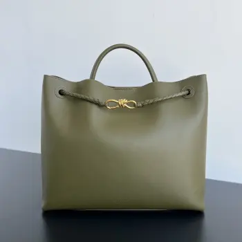 806010 New Leather Shoulder Bag Women s Shoulder Bag Replica Bottega Veneta womens bags