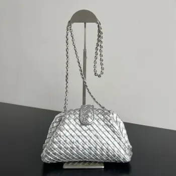 804038 Small Chain Crossbody Bag  Women s Crossbody Bag Replica Bottega Veneta womens bags