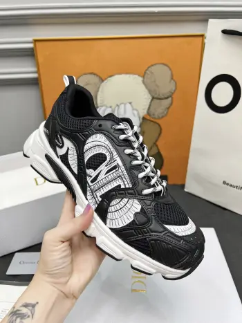 Classic running shoes couple s sports shoes Replica Dior Womens Sneakers