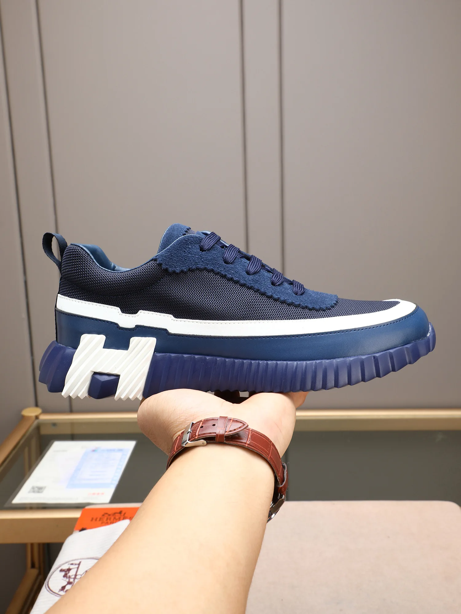 Hermes Color-blocking sports shoes Men s sports shoes Hermes Color-blocking sports shoes Men s sports shoes