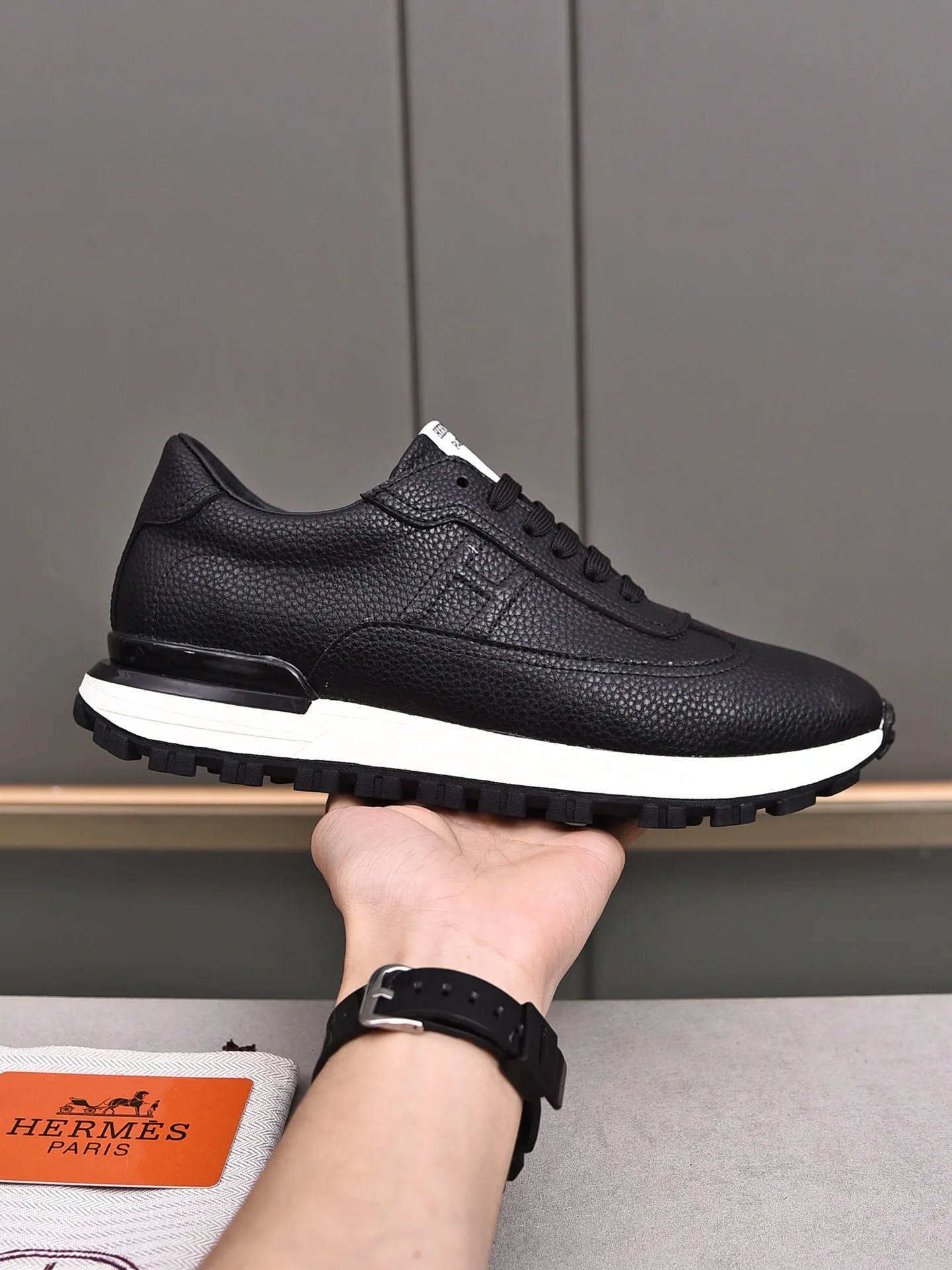 Hermes Men s Color-Block Sports Shoes Men s Sports Shoes Hermes Men s Color-Block Sports Shoes Men s Sports Shoes