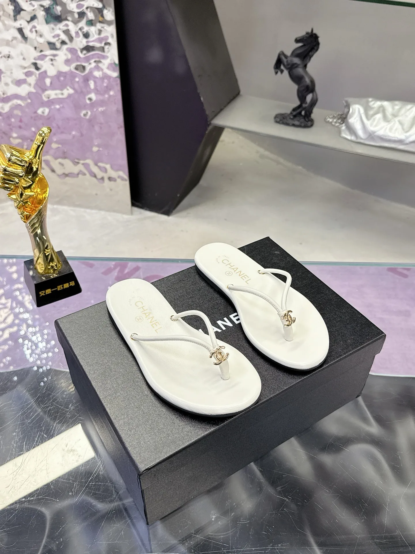 Chanel Slipper Series Flip-Flops Women s Slippers