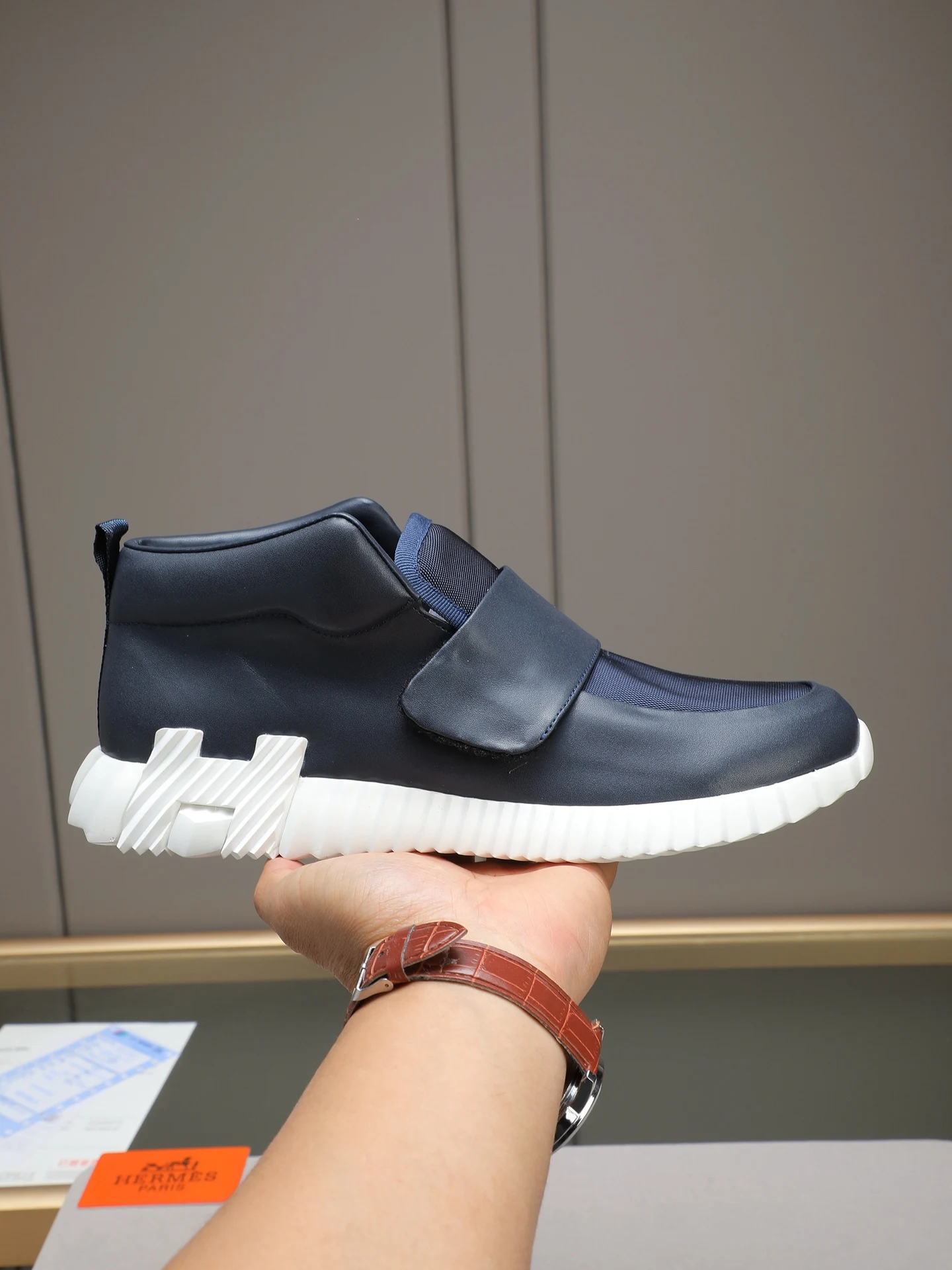 Hermes First layer cowhide sports shoes men s casual shoes