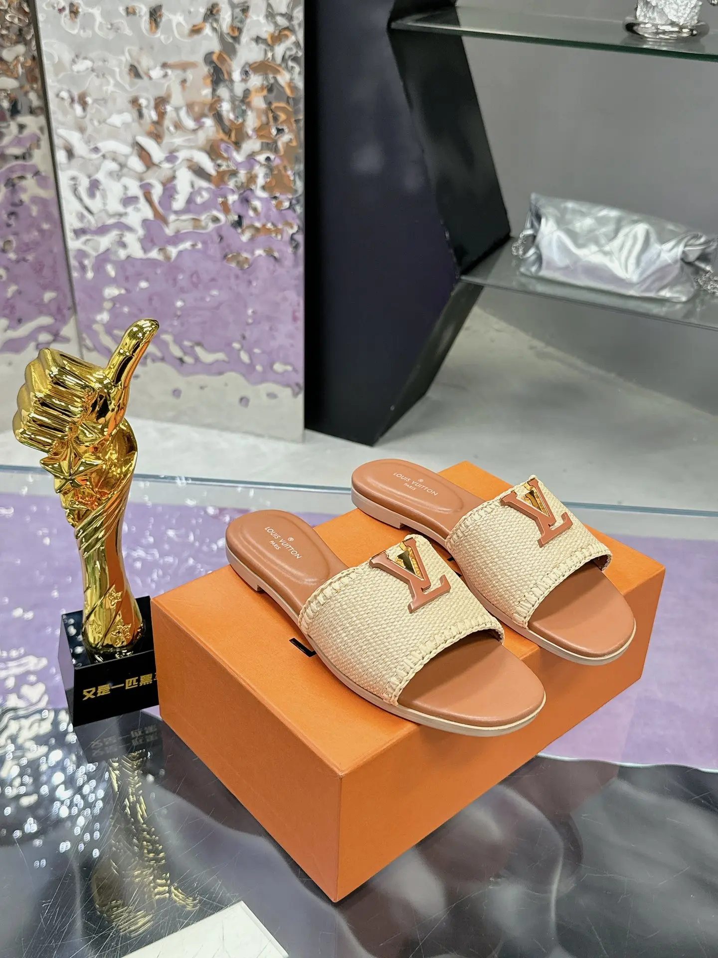 Louis Vuitton Chunky Heel Series Slippers Women s Slippers Louis Vuitton Chunky Heel Series Slippers Women s Slippers