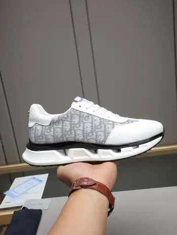 New Men s Casual Sports Shoes Men s Sports Shoes Replica Dior Mens Sneakers