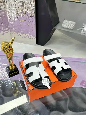 Latest model Er Jiu magic solid wood slippers, couple s slippers. Replica Hermes Womens Sandals and Slides