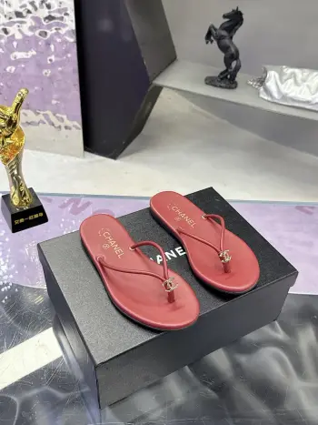 Slipper Series Flip-Flops Women s Slippers Replica Chanel Womens Sandals and Slides
