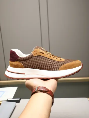 Matte拼进口防水运动鞋 Men s Sports Shoes Replica Loro Piana Mens Sneakers