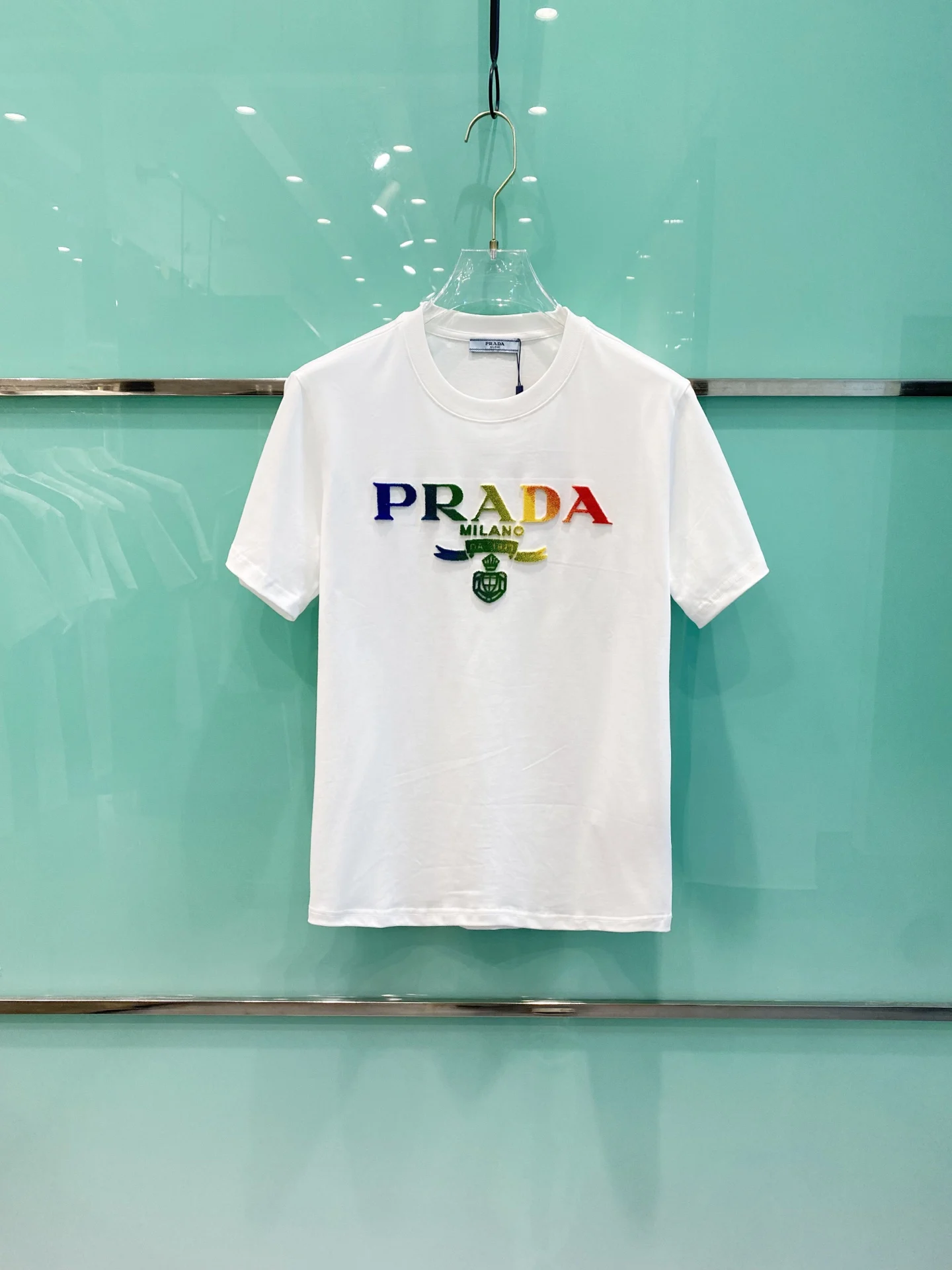 Prada Spring and summer new unisex short-sleeve T-shirts Prada Spring and summer new unisex short-sleeve T-shirts