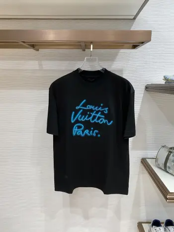 Latest men s short-sleeve round neck T-shirt Replica Louis Vuitton Tshirts and Polos