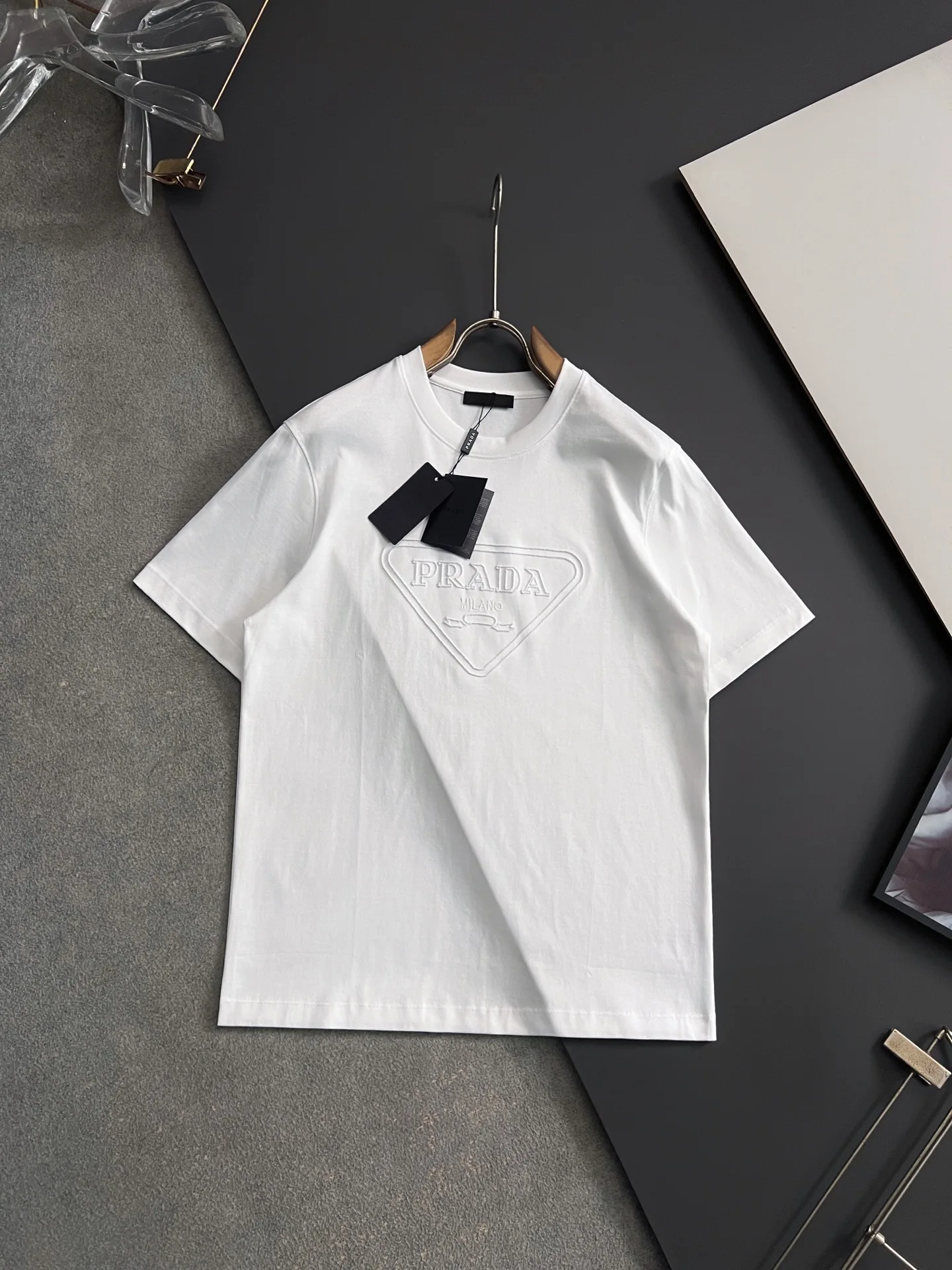 Prada High-quality imported milk silk T-shirt