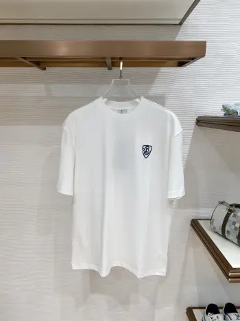 Latest short-sleeve round-neck men s T-shirt Replica Burberry Tshirts and Polos