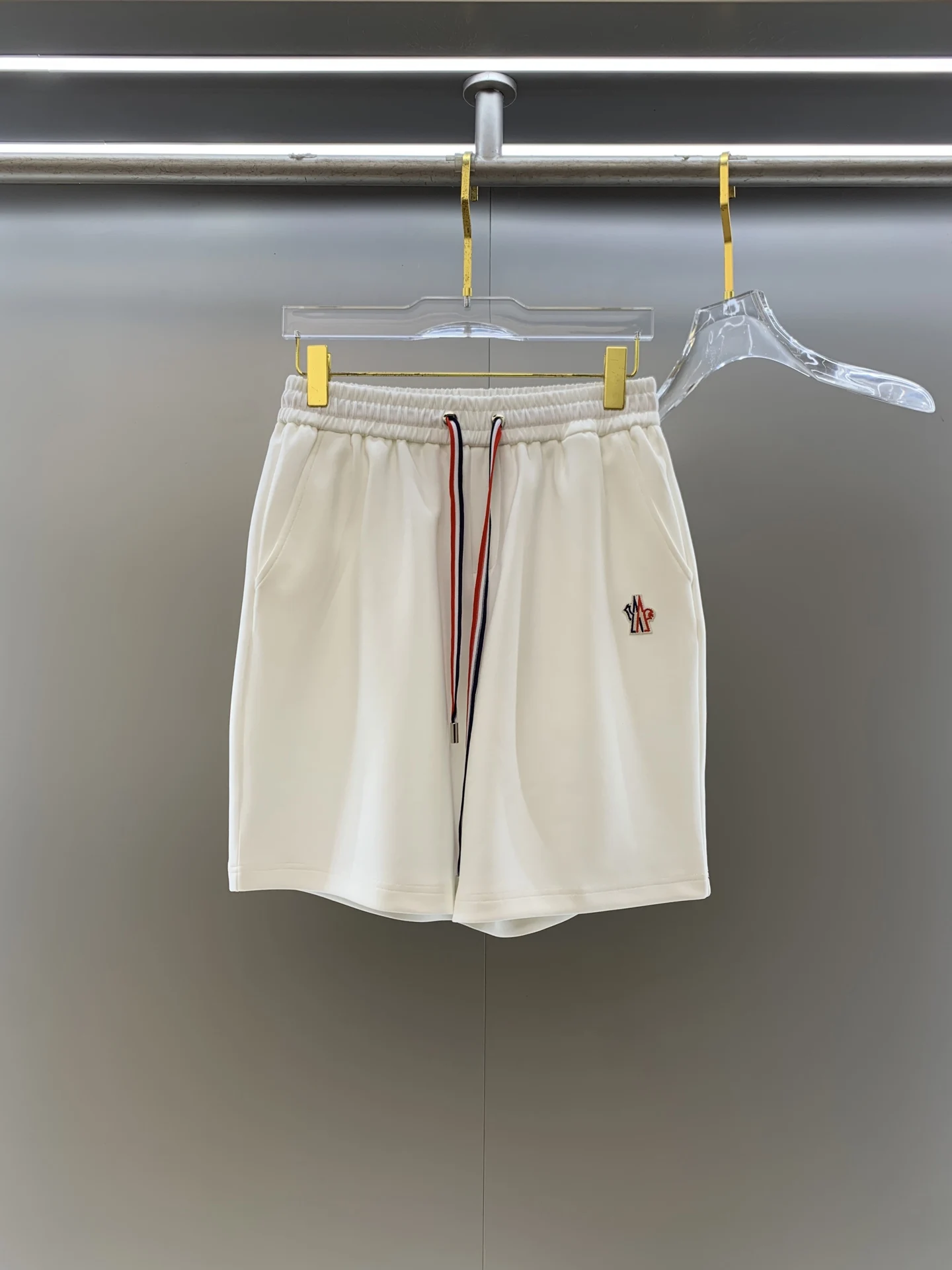 Moncler New Men s Casual Loose Shorts Moncler New Men s Casual Loose Shorts