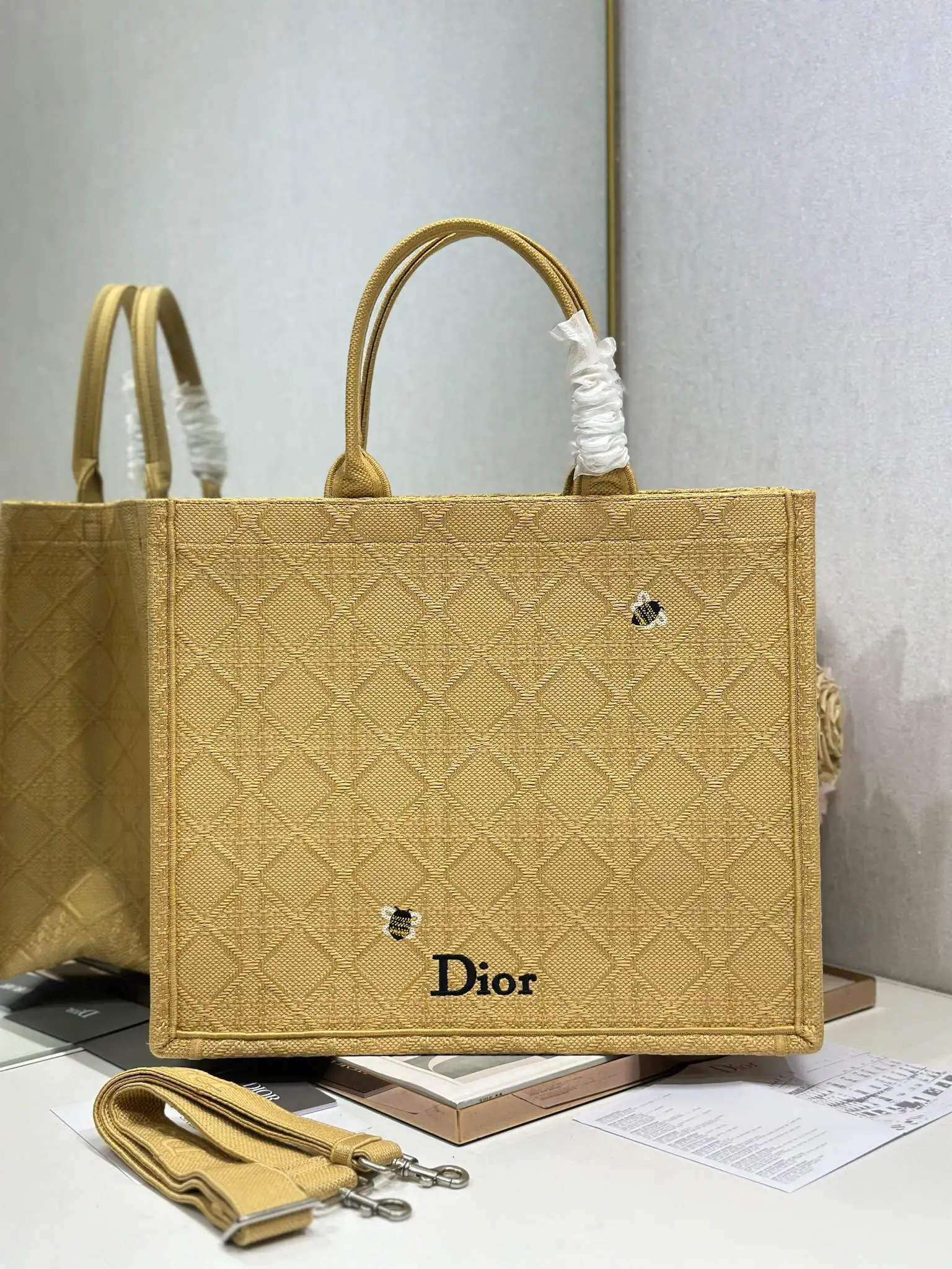 Dior 1286 Pattern Mixed Shopping Bag Women s Shoulder Bag Dior 1286 Pattern Mixed Shopping Bag Women s Shoulder Bag