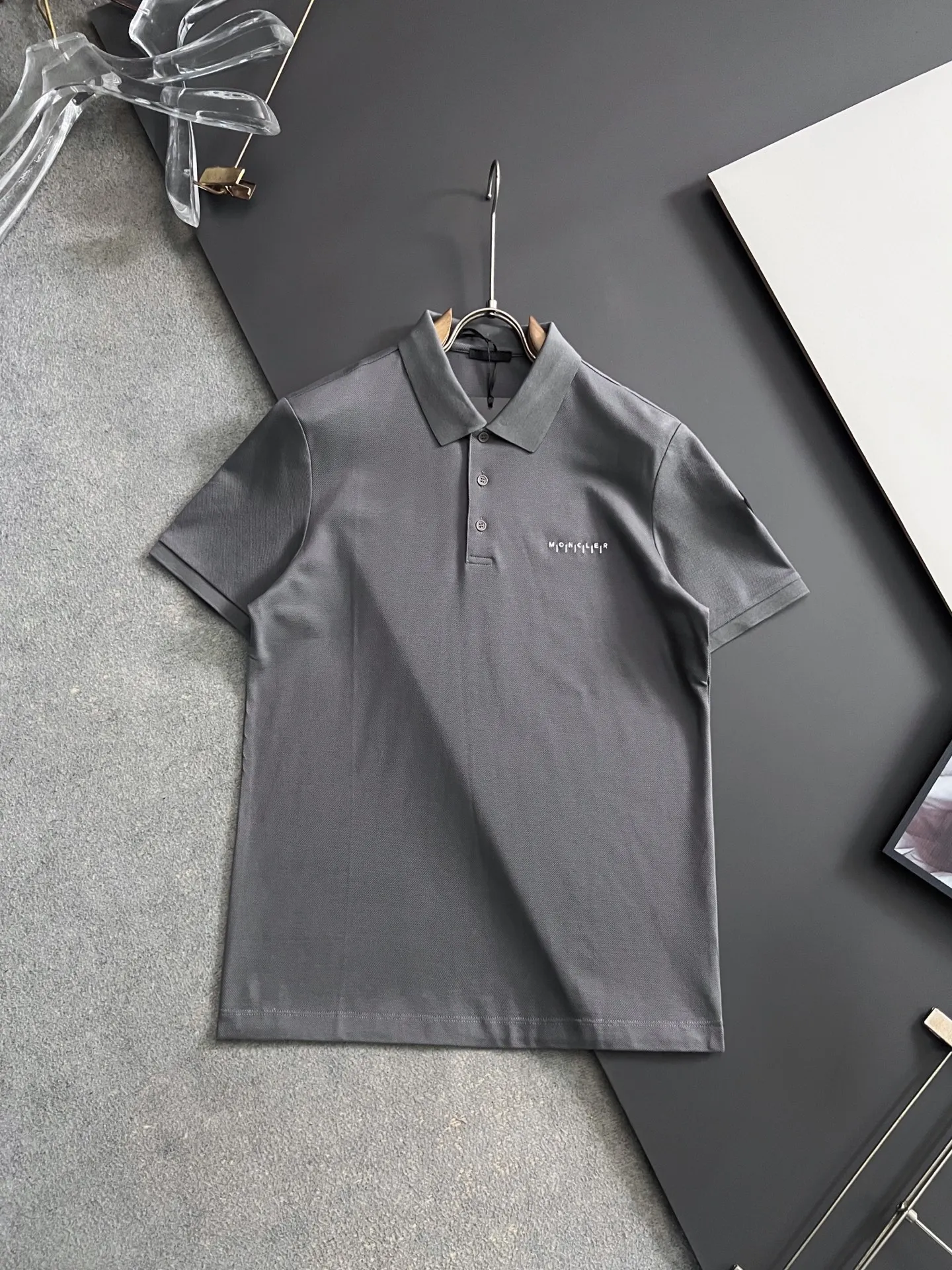 Moncler Spring and summer new men s short-sleeve Polo shirt