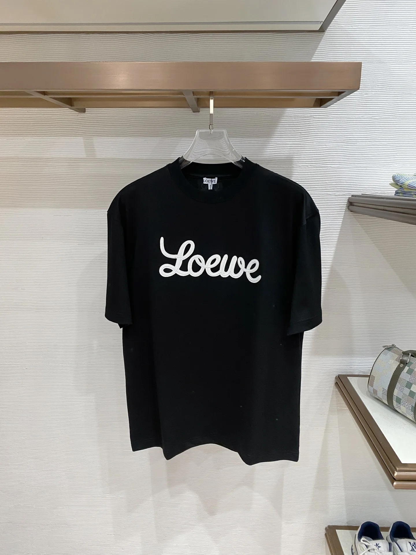 Loewe Latest short-sleeve round-neck men s T-shirt Loewe Latest short-sleeve round-neck men s T-shirt
