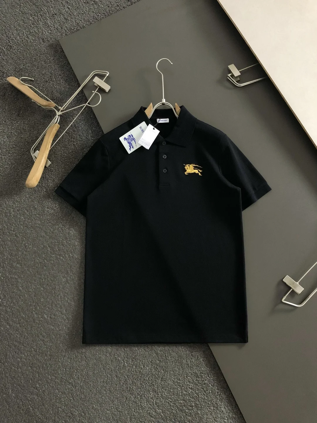 Burberry Knight 3D Embroidered Short Sleeve for Spring and Summer