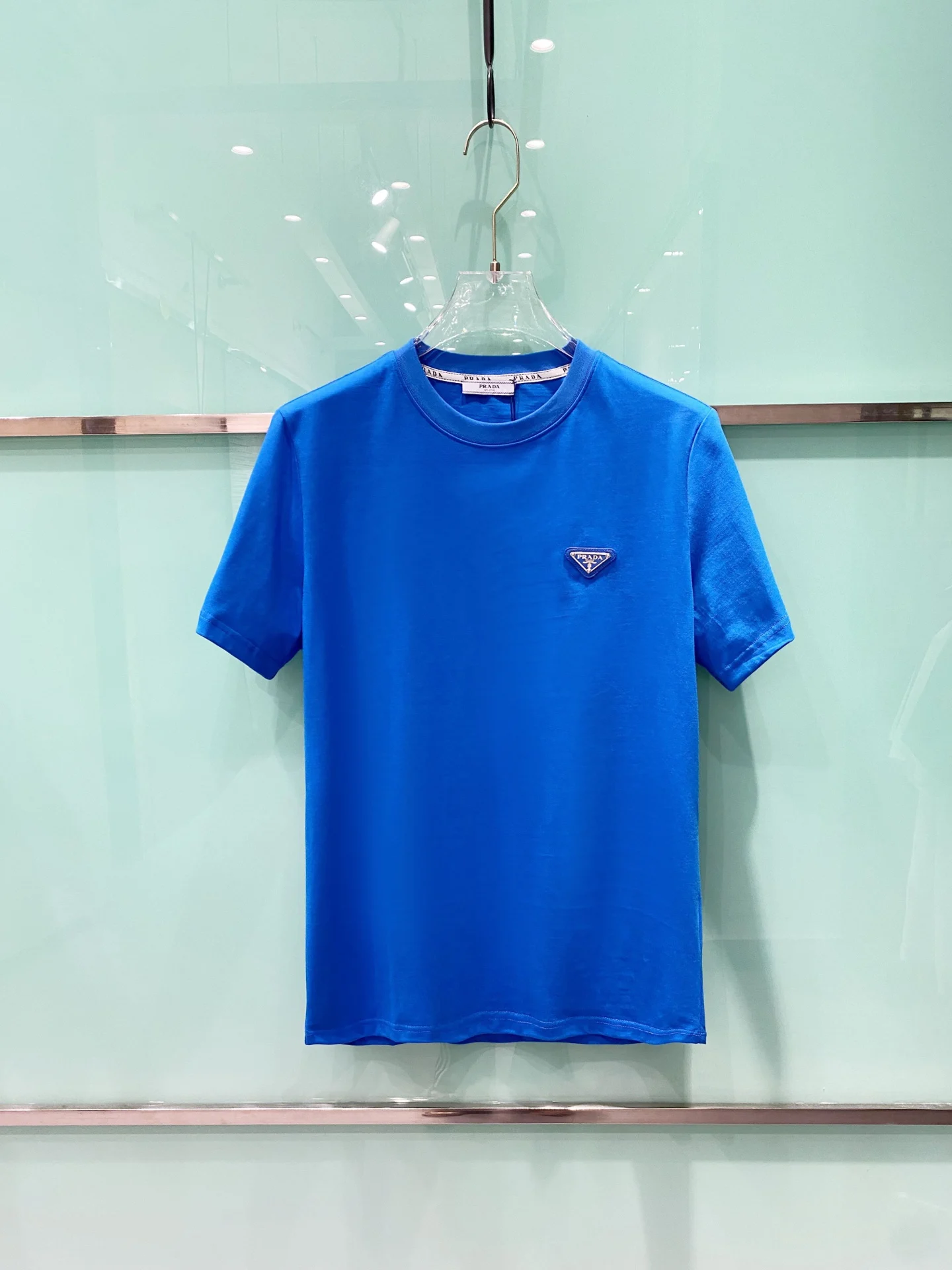 Prada New style latest short-sleeve round-neck T-shirt Prada New style latest short-sleeve round-neck T-shirt