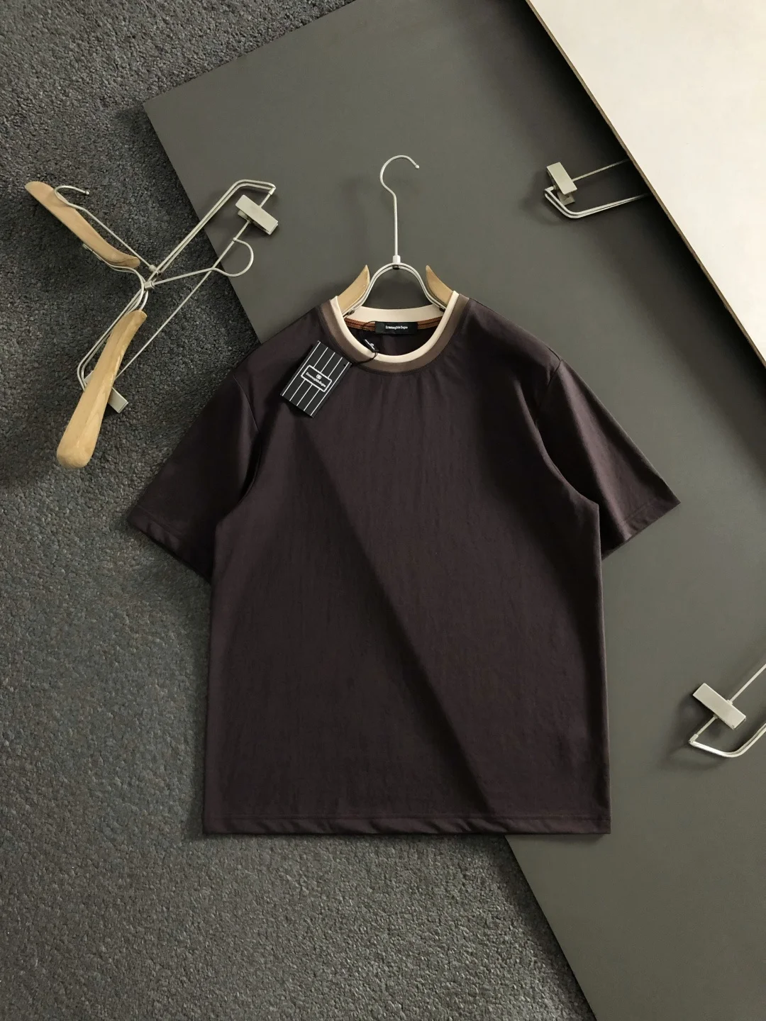 Zegna Two-tone collar short-sleeve for spring and summer Zegna Two-tone collar short-sleeve for spring and summer