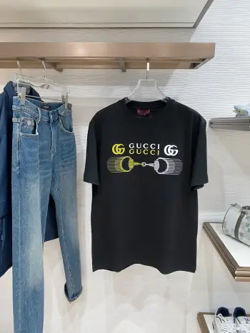 Latest men s short-sleeve round neck T-shirt Replica Gucci Tshirts and Polos