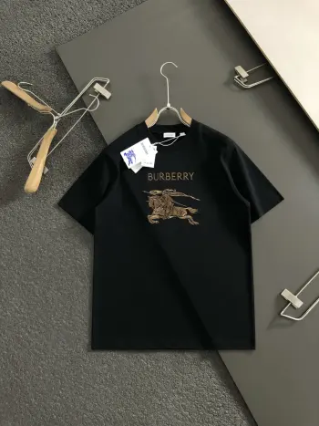 Heavy Industry Knight Lettering Fine Workmanship Spring Summer Short Sleeve Replica Burberry Tshirts and Polos