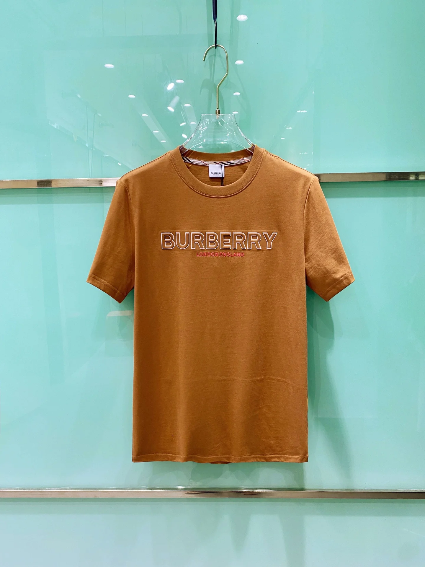 Burberry New style latest short-sleeve round-neck T-shirt Burberry New style latest short-sleeve round-neck T-shirt