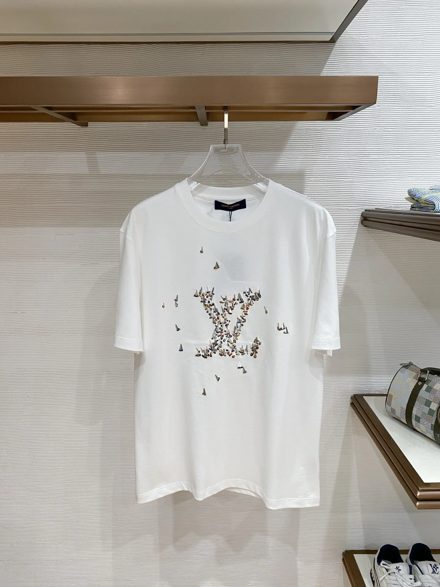 Louis Vuitton Latest men s short-sleeve round-neck T-shirt