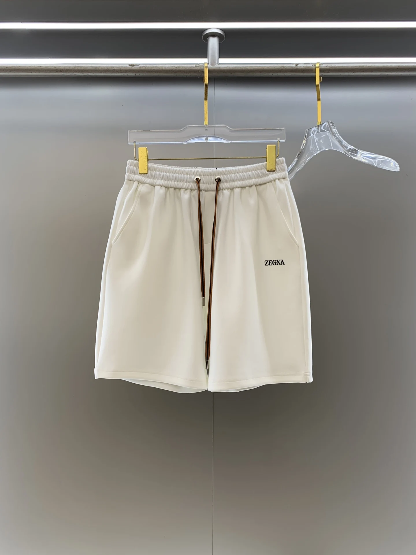 Zegna New Men s Casual Loose Shorts Zegna New Men s Casual Loose Shorts