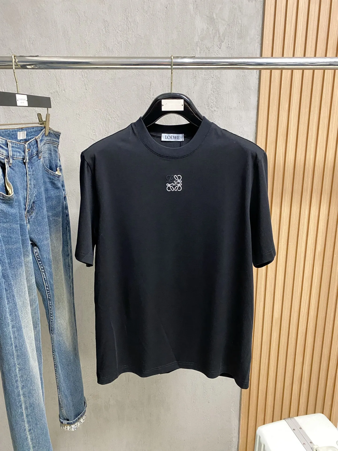 Loewe Imported Egyptian cotton men s short-sleeve T-shirt Loewe Imported Egyptian cotton men s short-sleeve T-shirt