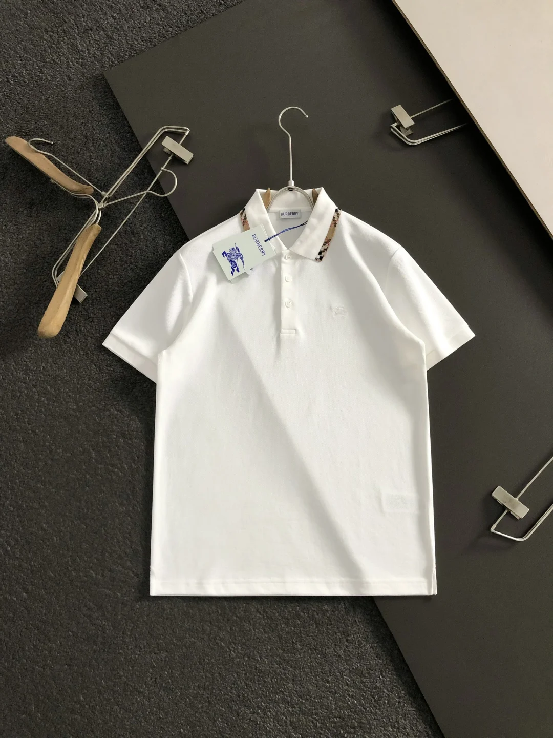 Burberry Heavy industry plaid splicing collar spring and summer short sleeves