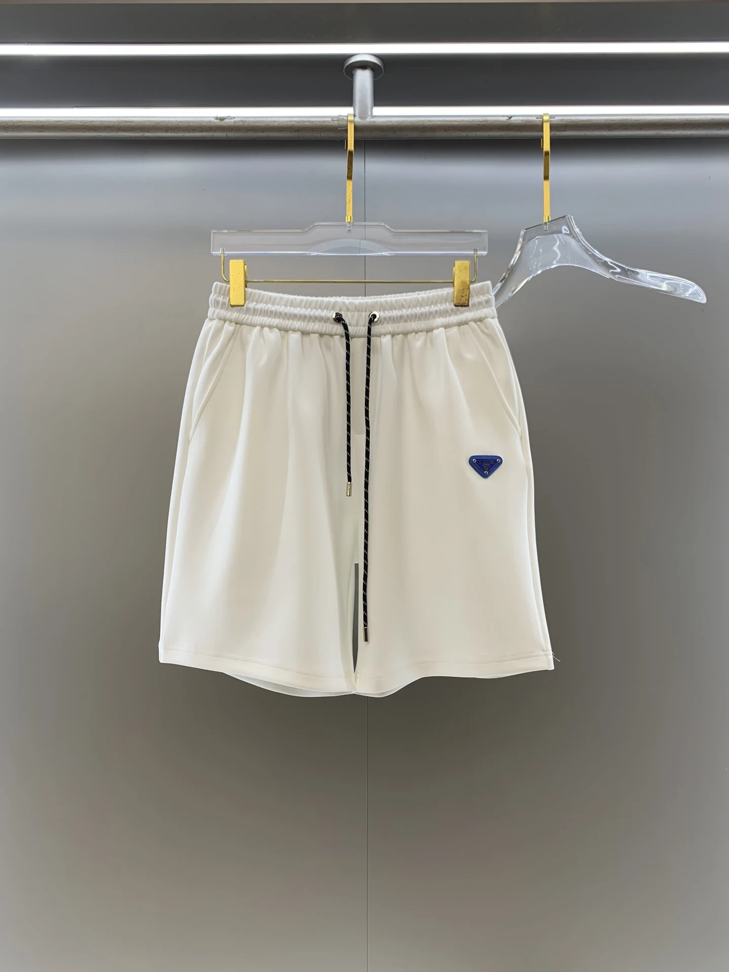 Prada New Men s Casual Loose Shorts