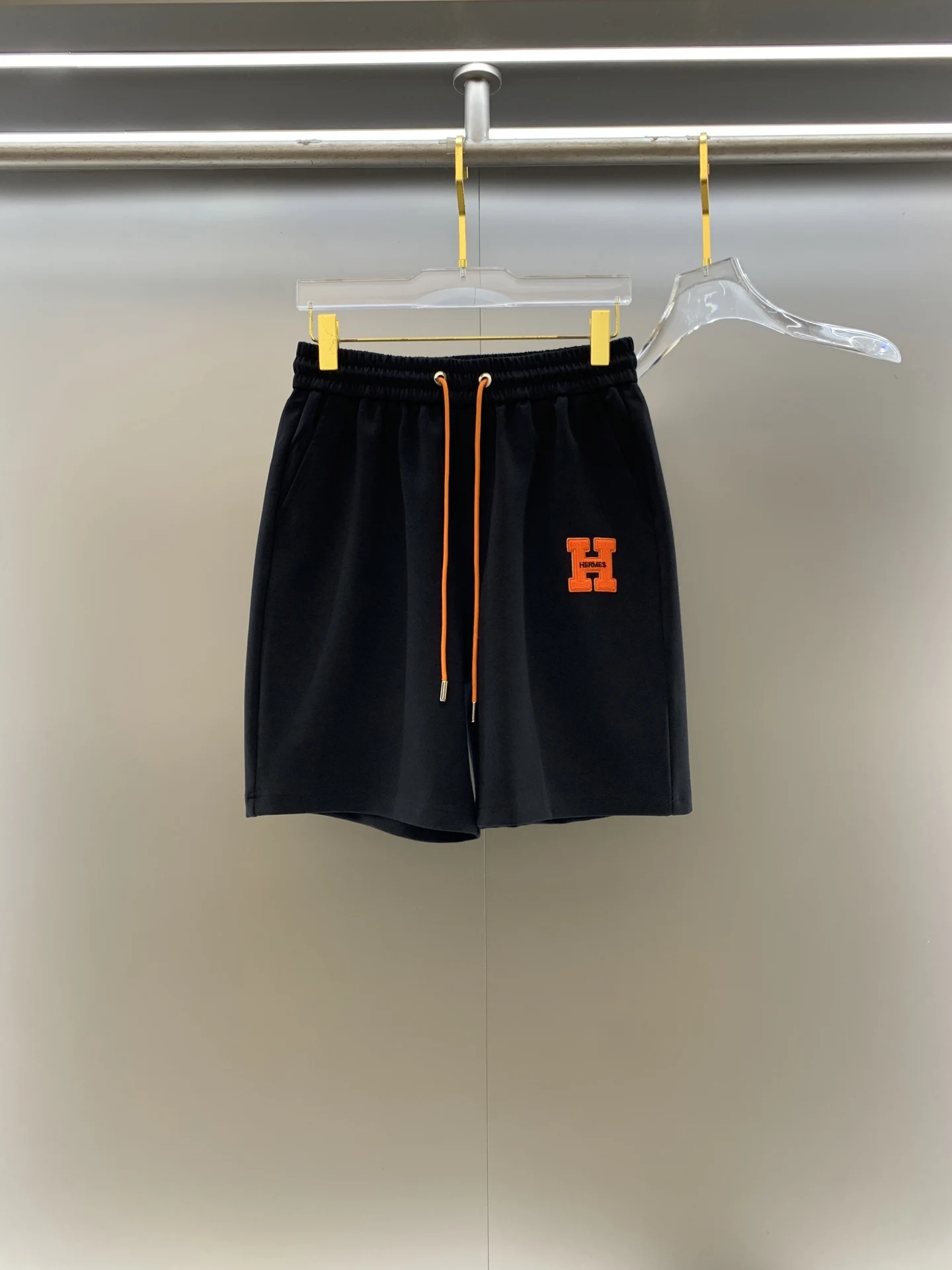 Hermes New Men s Casual Loose Shorts