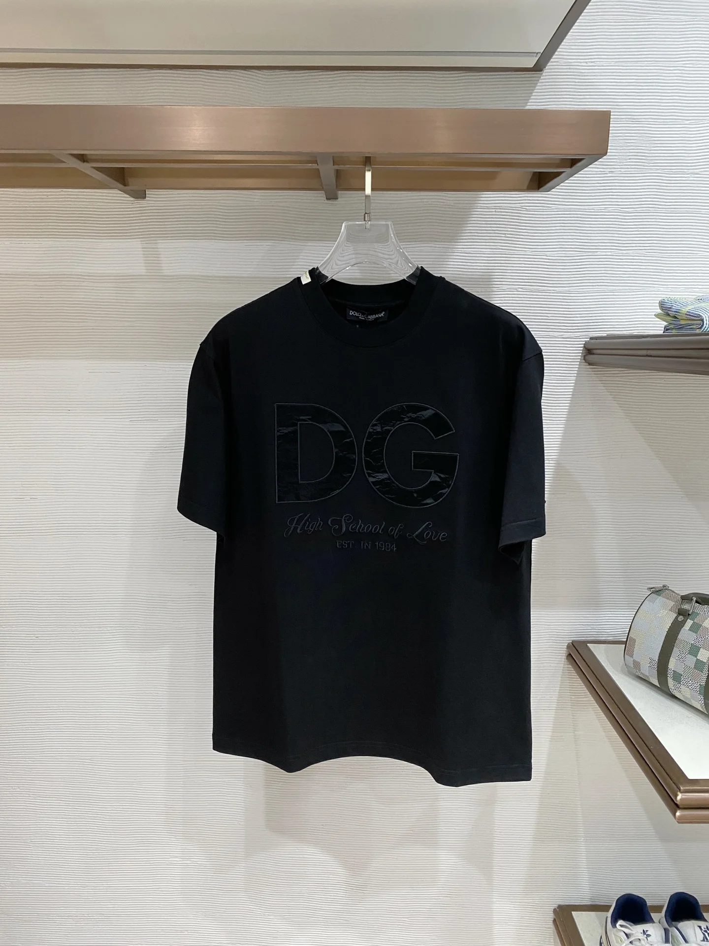 Dolce Gabbana Latest short-sleeve round-neck men s T-shirt Dolce Gabbana Latest short-sleeve round-neck men s T-shirt