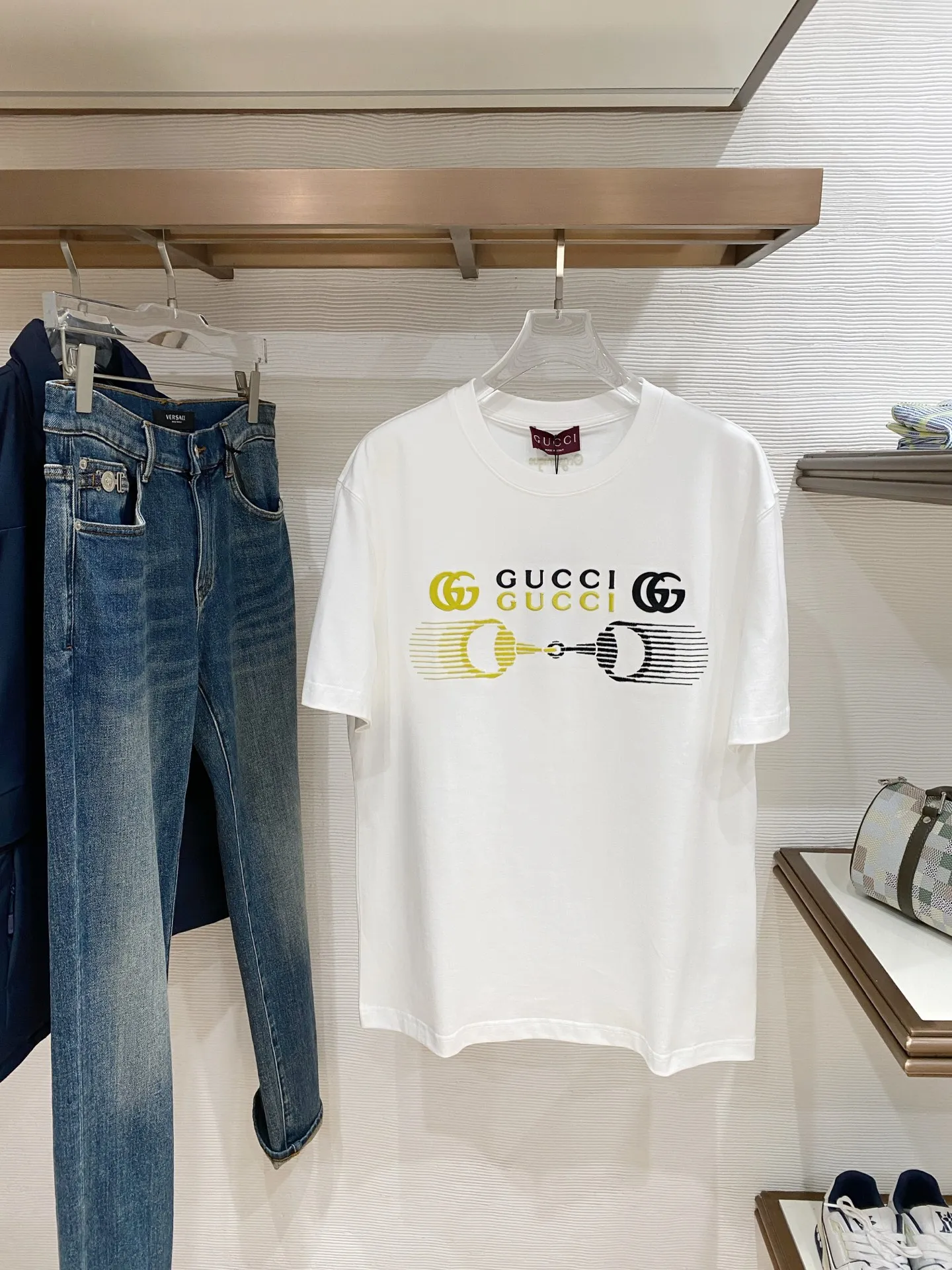 Gucci Latest men s short-sleeve round-neck T-shirt