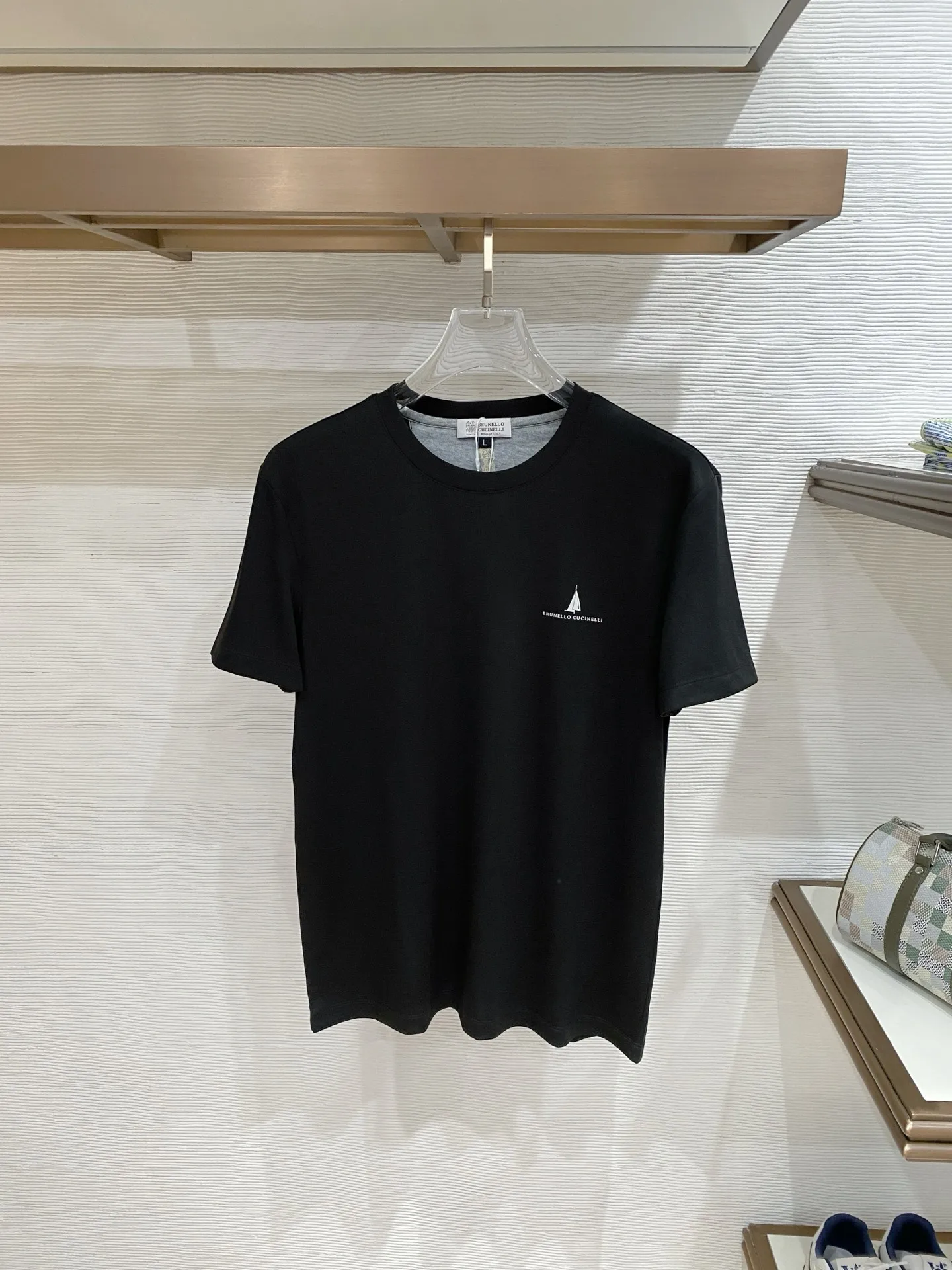 Brunello Cucinelli Latest men s short-sleeve round-neck T-shirt