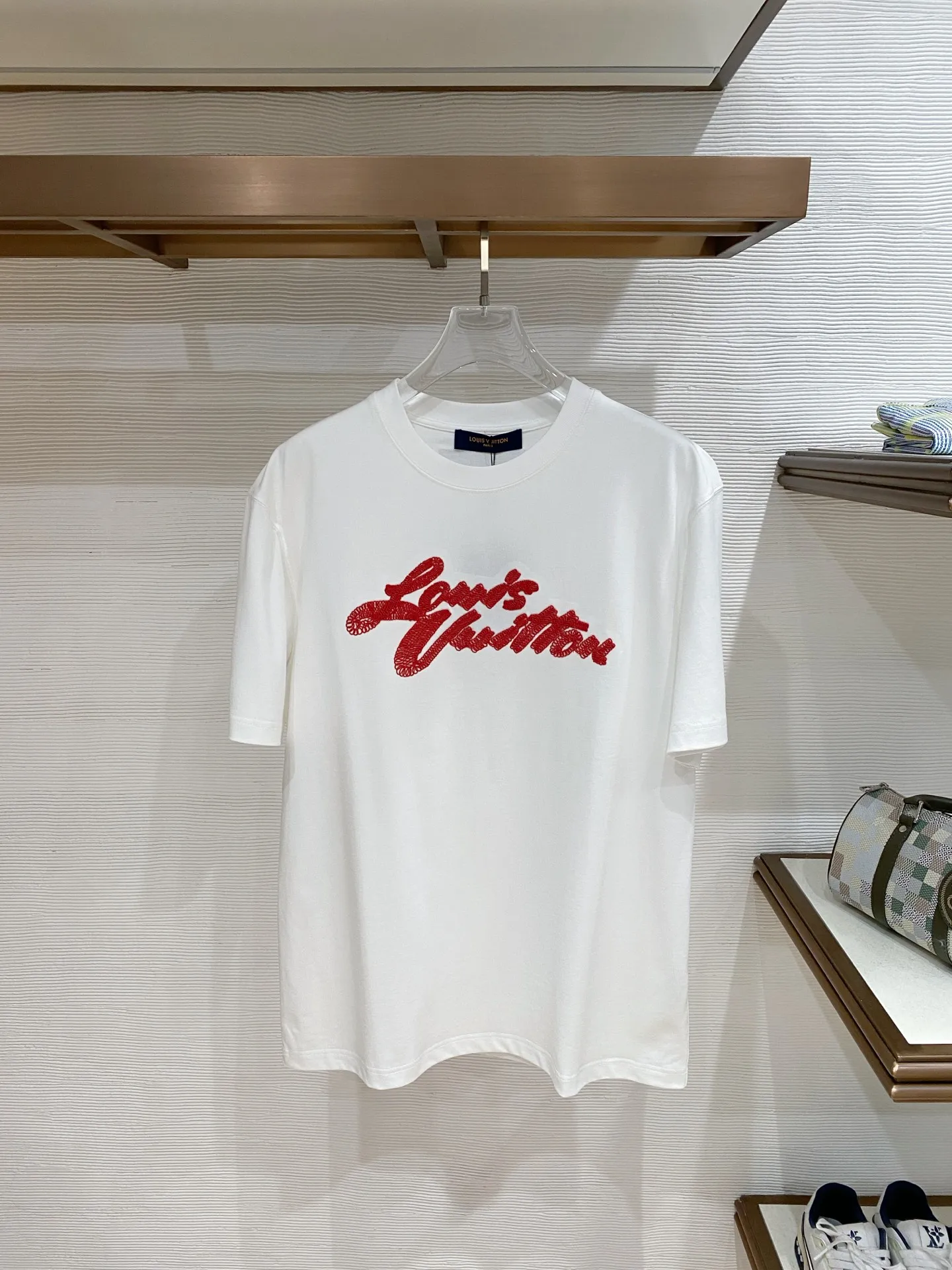 Louis Vuitton Latest men s short-sleeve round-neck T-shirt