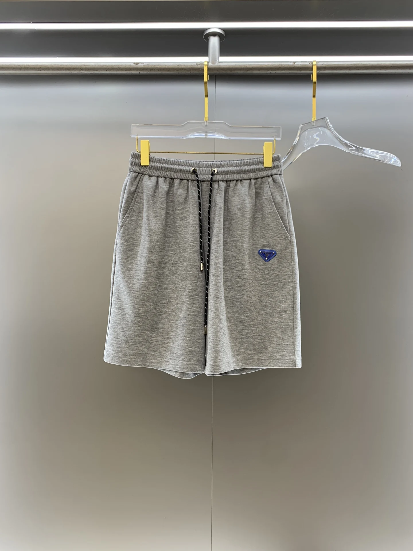Prada New Men s Casual Loose Shorts