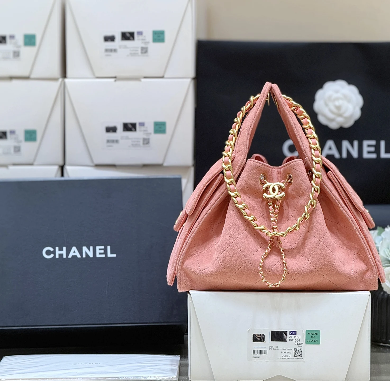 Chanel AS52930 Early Spring Vacation Series Suede Handbag Women s Crossbody Bag Chanel AS52930 Early Spring Vacation Series Suede Handbag Women s Crossbody Bag