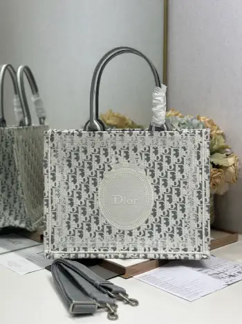 1286 Pattern Embroidered Shopping Bag Women s Shoulder Bag Replica Dior womens bags