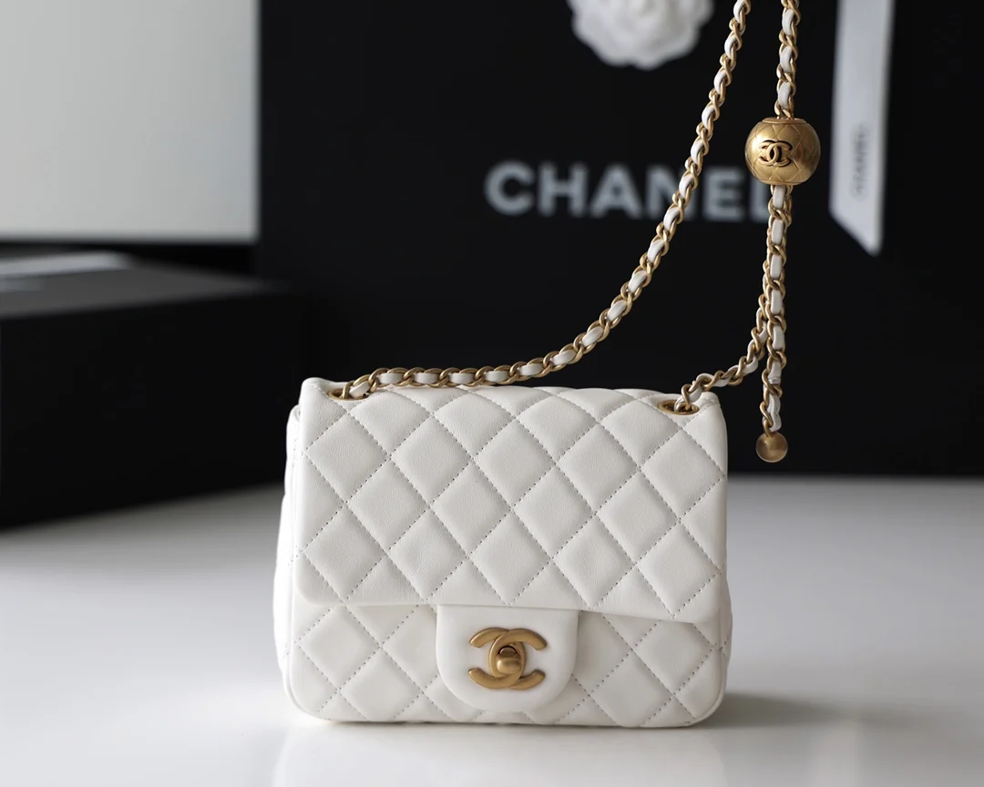 Chanel AS1786 Thick Gold Full Steel Small Ball Camera Bag Women s Crossbody Bag Chanel AS1786 Thick Gold Full Steel Small Ball Camera Bag Women s Crossbody Bag