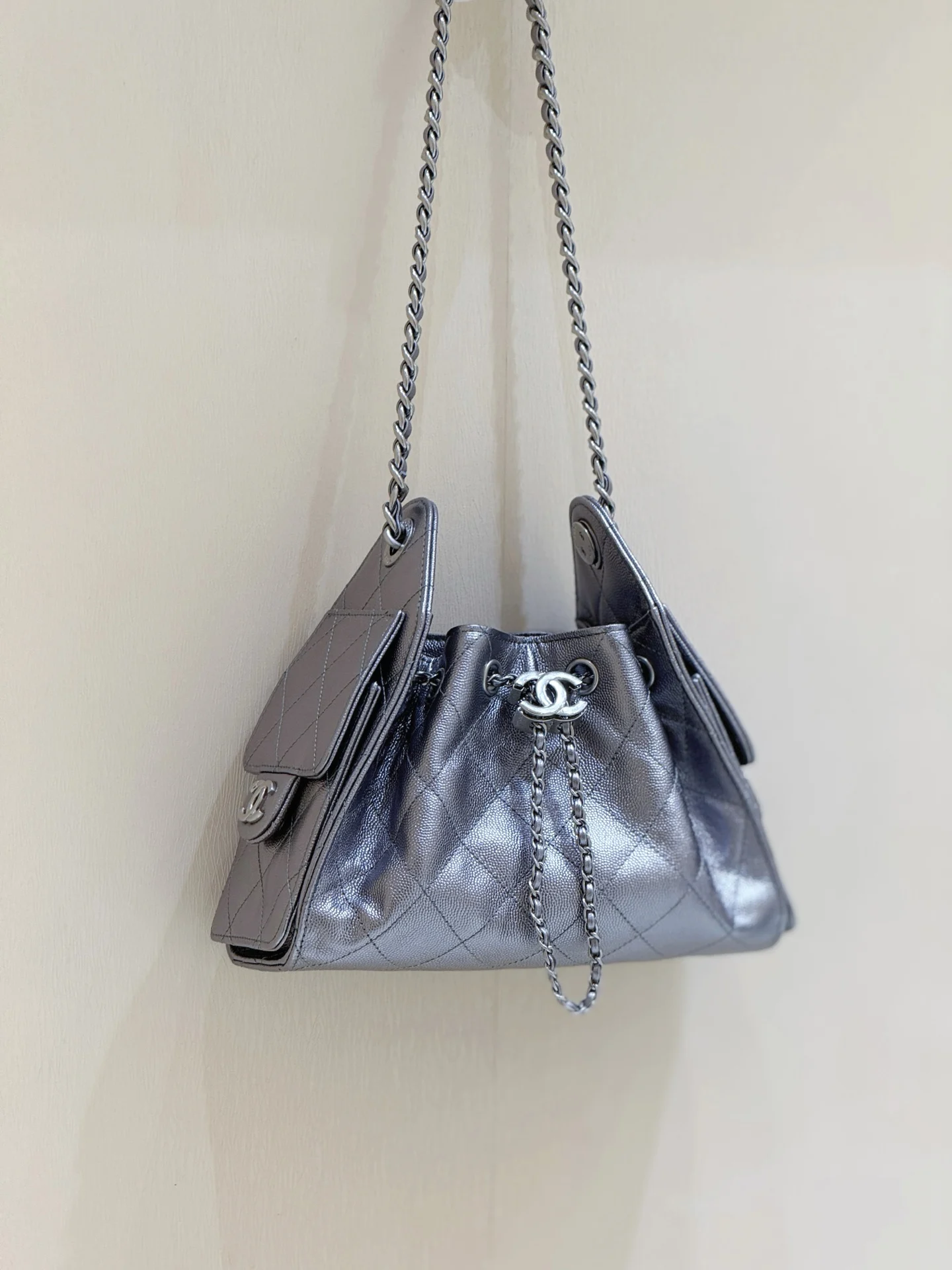 Chanel AS56310 Early Spring Vacation Series Suede Handbag Women s Crossbody Bag Chanel AS56310 Early Spring Vacation Series Suede Handbag Women s Crossbody Bag