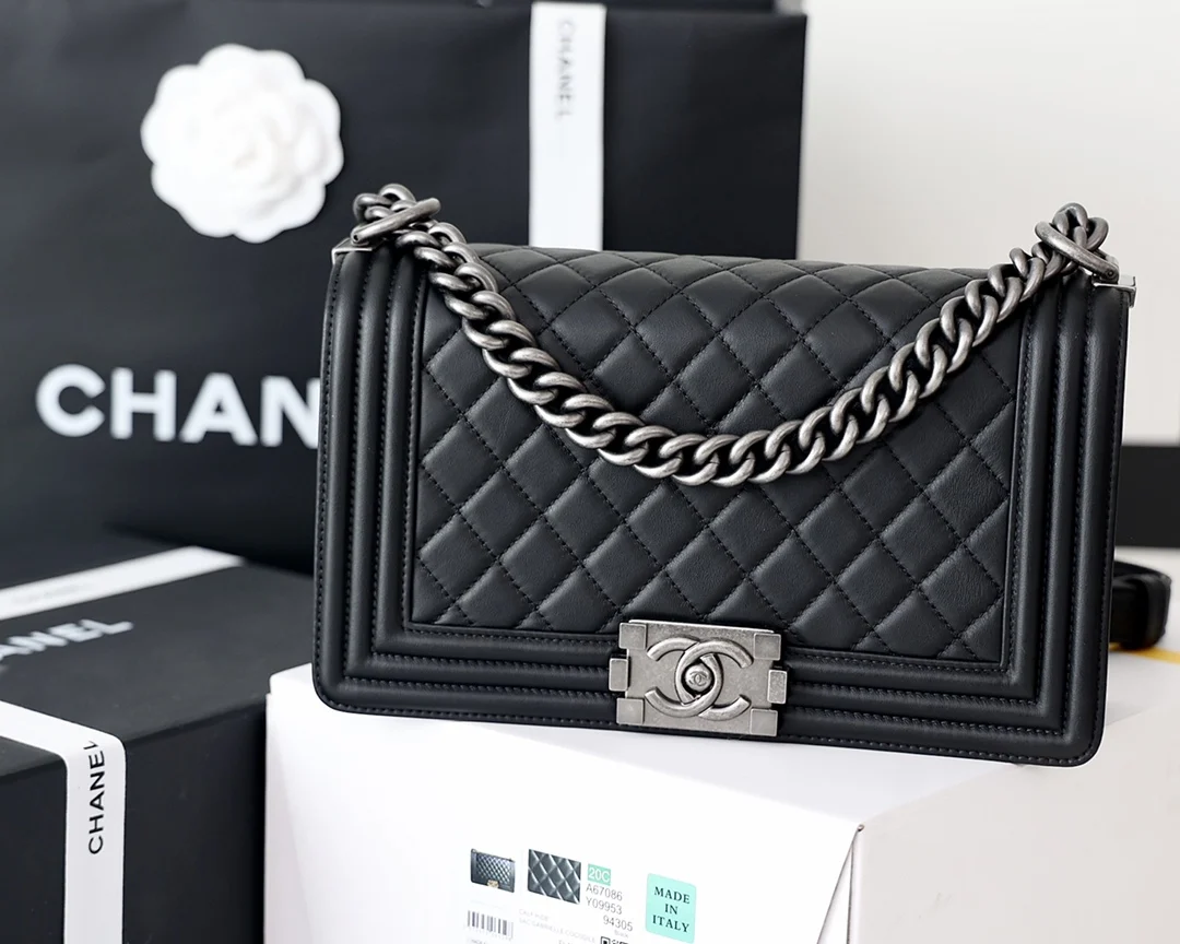 Chanel 67086 Genuine Leather Handbag Women s Crossbody Bag Chanel 67086 Genuine Leather Handbag Women s Crossbody Bag